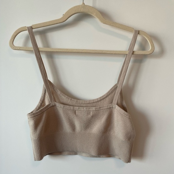 crop top - Picture 2 of 2